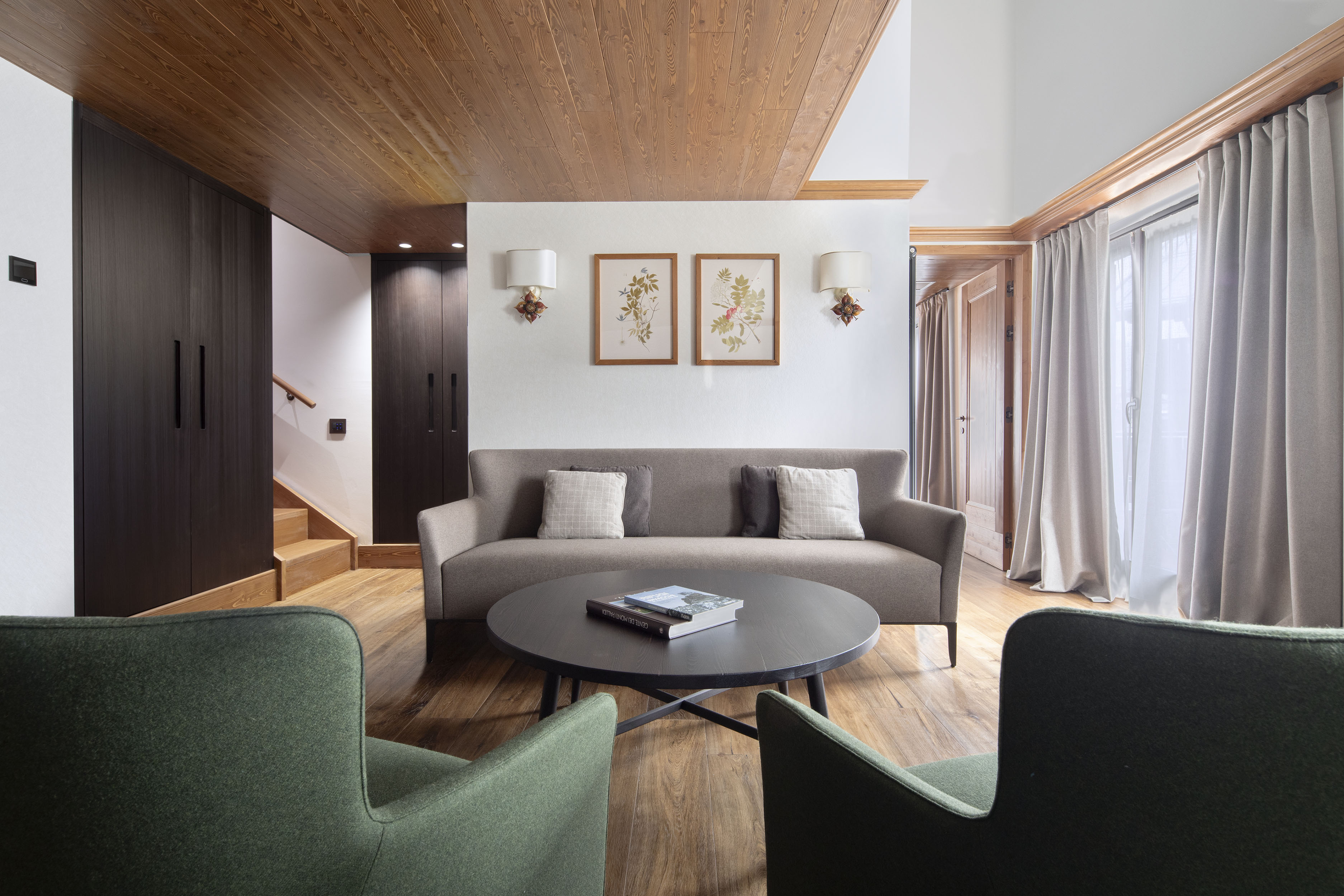 Tofane Suite — views of the 2026 Olympic slopes, Faloria
