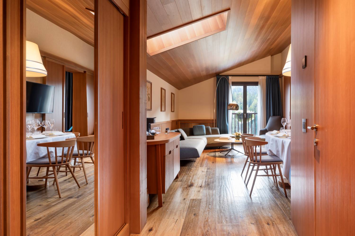 Rooms & Suites — Faloria Mountain Spa Resort Cortina d'Ampezzo