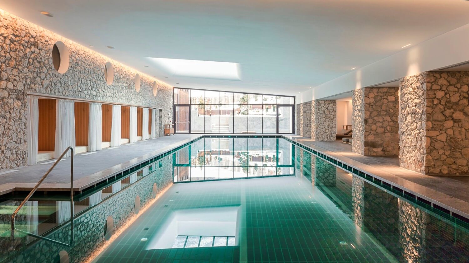 Faloria Spa — semi-Olympic indoor pool in the Dolomites